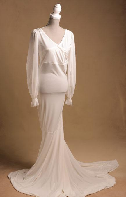 biała-suknia-sesje-ciążowe